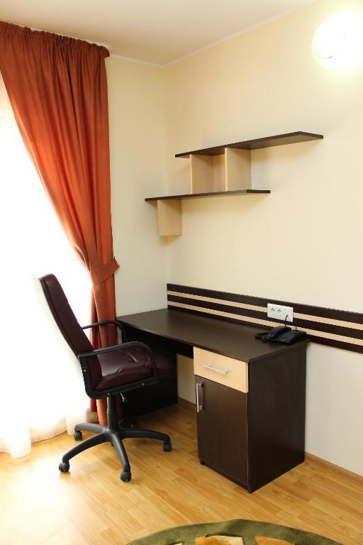 Hotel Zimbru Iasi Habitación foto