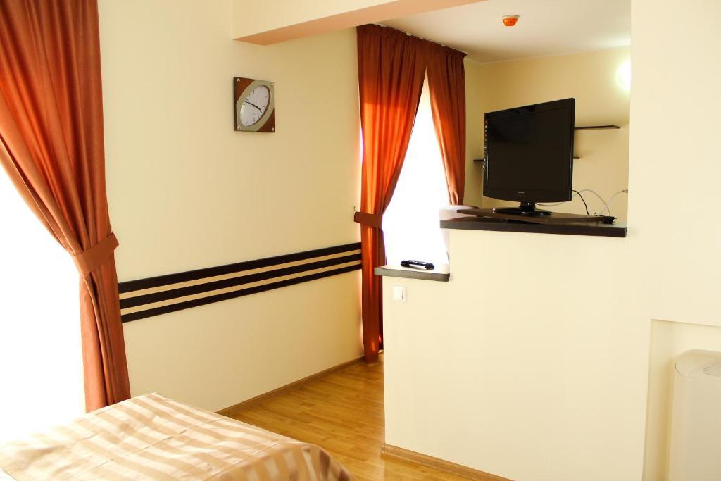 Hotel Zimbru Iasi Habitación foto