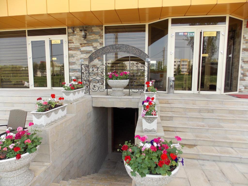 Hotel Zimbru Iasi Exterior foto